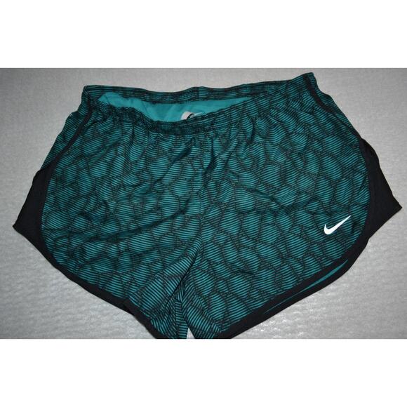 24170 Nike Gym Shorts Lined Running Workout Green Polyester Size Small Womens - Picture 1 of 5